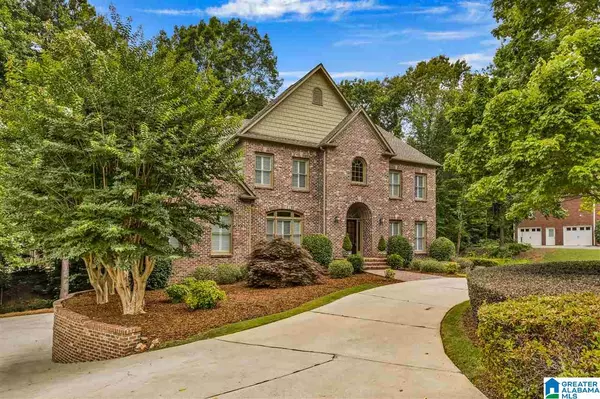 Hoover, AL 35244,422 HEATHERWOOD FOREST CIR