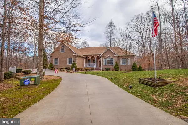 5 THRUSH CT, Palmyra, VA 22963