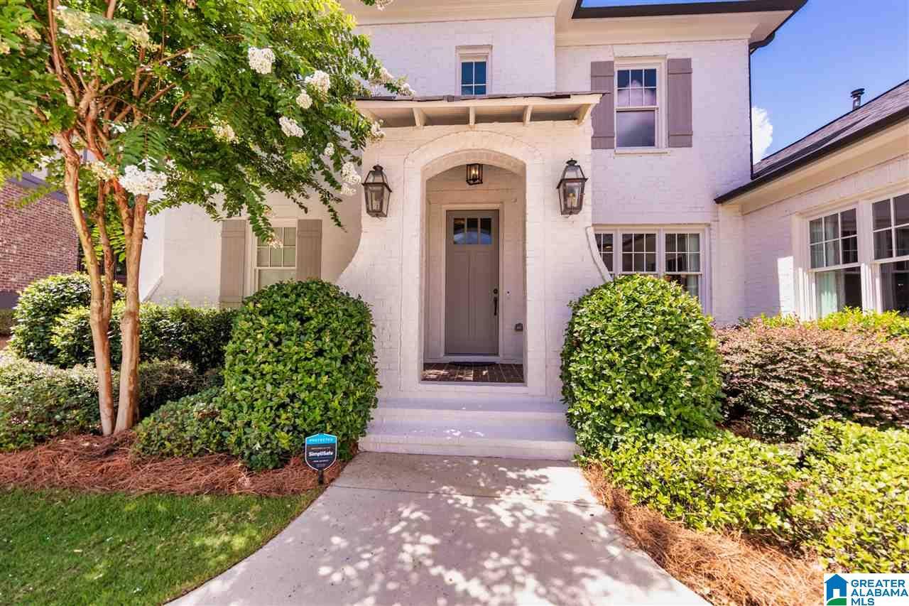 Vestavia Hills, AL 35243,3688 MILLER HILL WAY