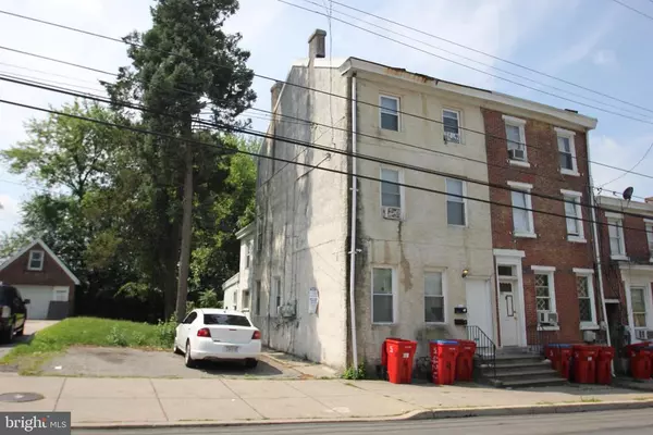 424 E MARSHALL ST, Norristown, PA 19401