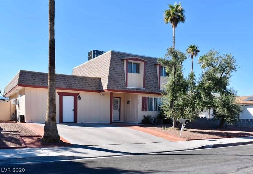 920 Alan Shepard Street, Las Vegas, NV 89145