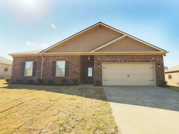 460 LILLY DR, Oakland, TN 38060