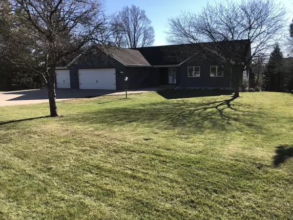 Waterford, WI 53185,31217 Red Oak Ln