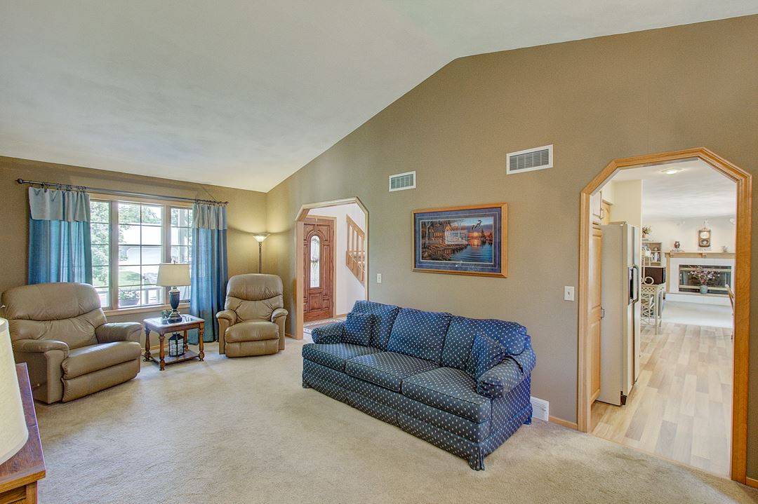 Madison, WI 53704,9 Clarendon Ct