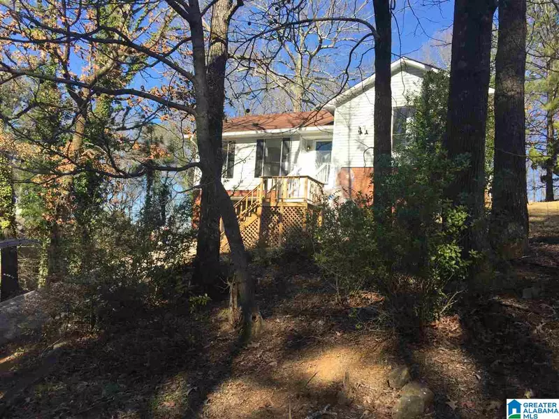 208 SQUIRE CIR, Hoover, AL 35244