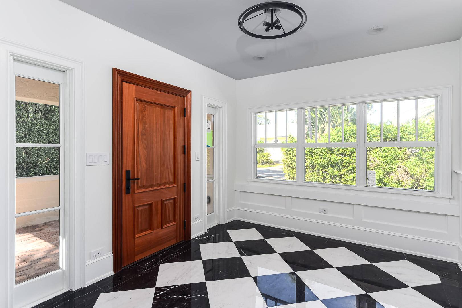 350 Seaspray AVE, Palm Beach, FL 33480