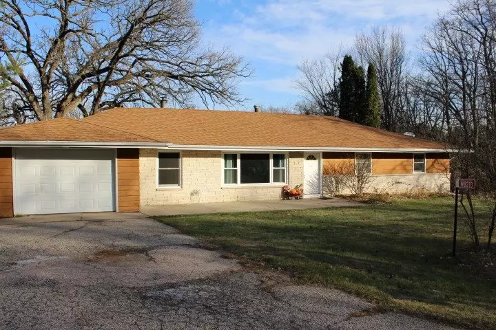 Poynette, WI 53955,W8210 Kent Rd