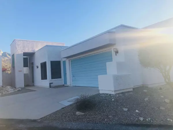 5564 N Carnelian Drive, Tucson, AZ 85750