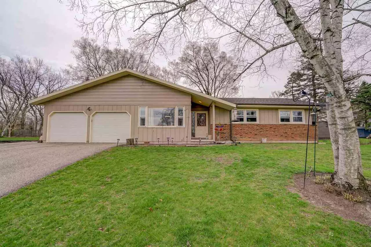 Stoughton, WI 53589,1727 Oakview Dr