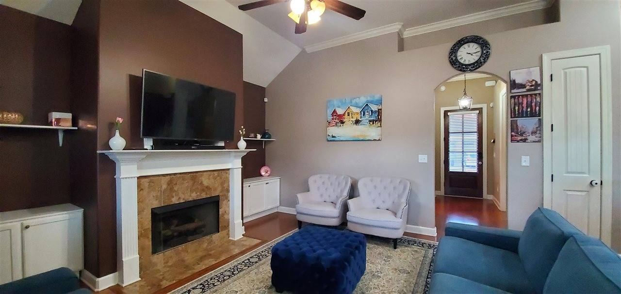 Memphis, TN 38016,8565 WOODLAND ROSE CIR S
