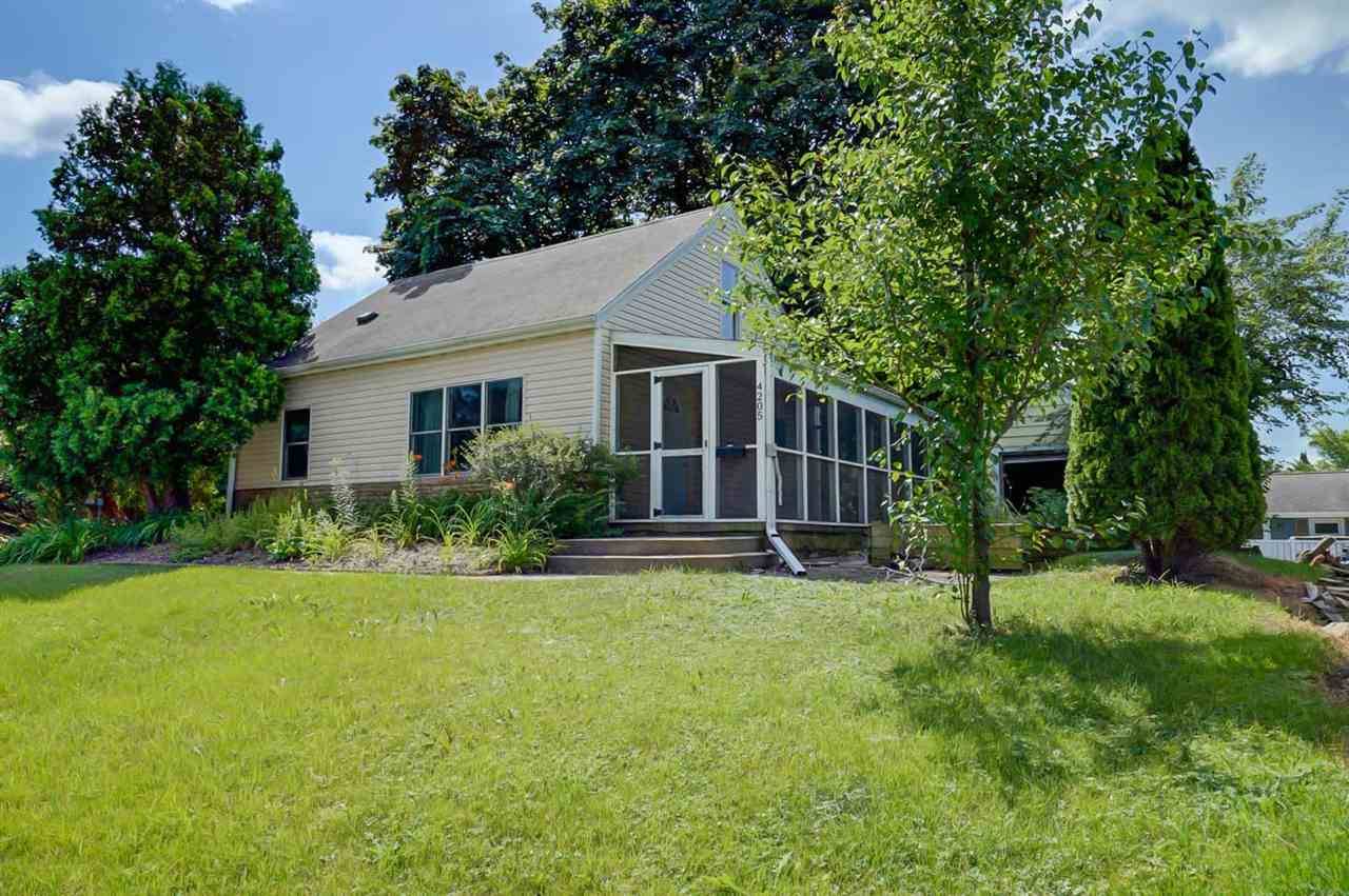 4205 Milwaukee St, Madison, WI 53714