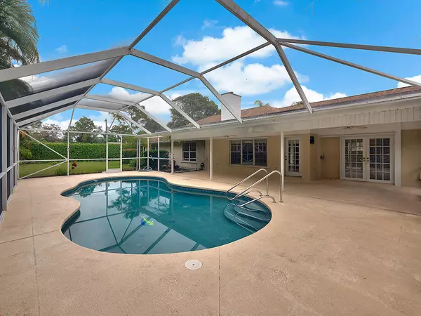 Tequesta, FL 33469,3 Shady LN