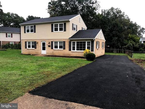 535 LAUREL AVE, Fredericksburg, VA 22408