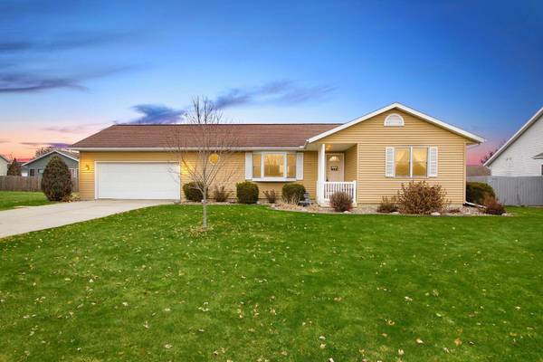 113 Scenic CT, West Salem, WI 54669