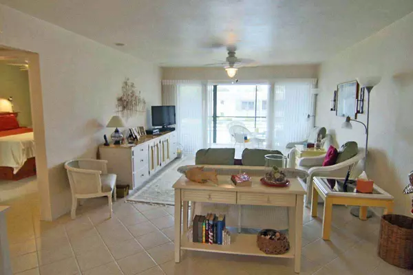 755 Saturn ST C203, Jupiter, FL 33477