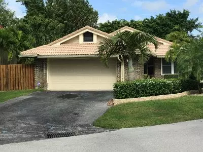 4135 NW 1st CT, Delray Beach, FL 33445