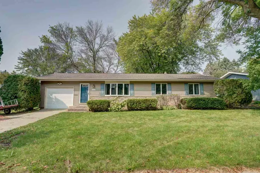 2310 Gilbert Rd, Madison, WI 53711