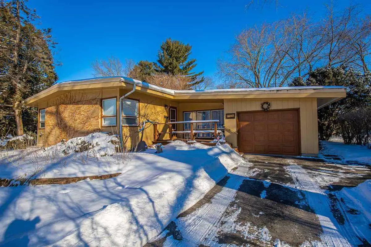 Madison, WI 53711,2217 Tanager Tr