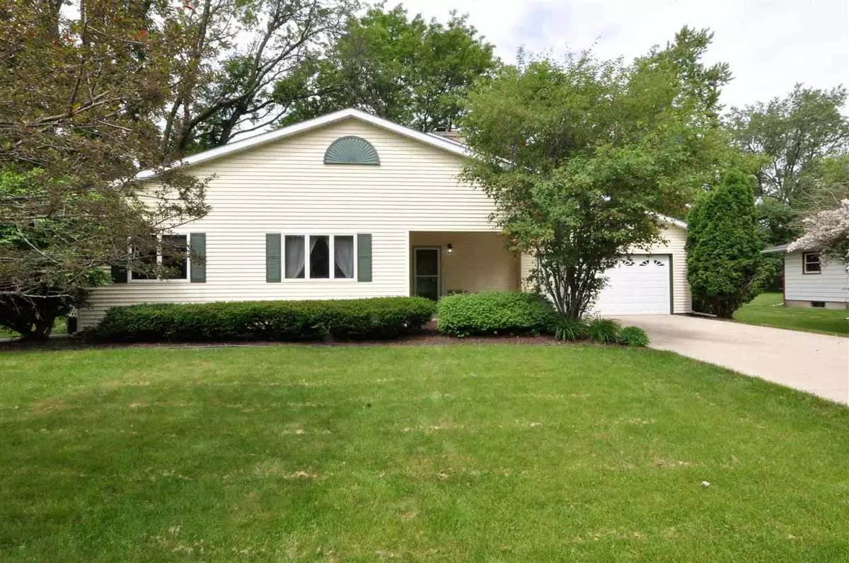 Madison, WI 53711,2114 Gilbert Rd