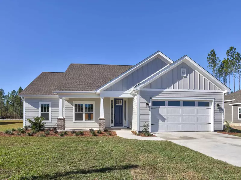 14 London Circle, Crawfordville, FL 32327