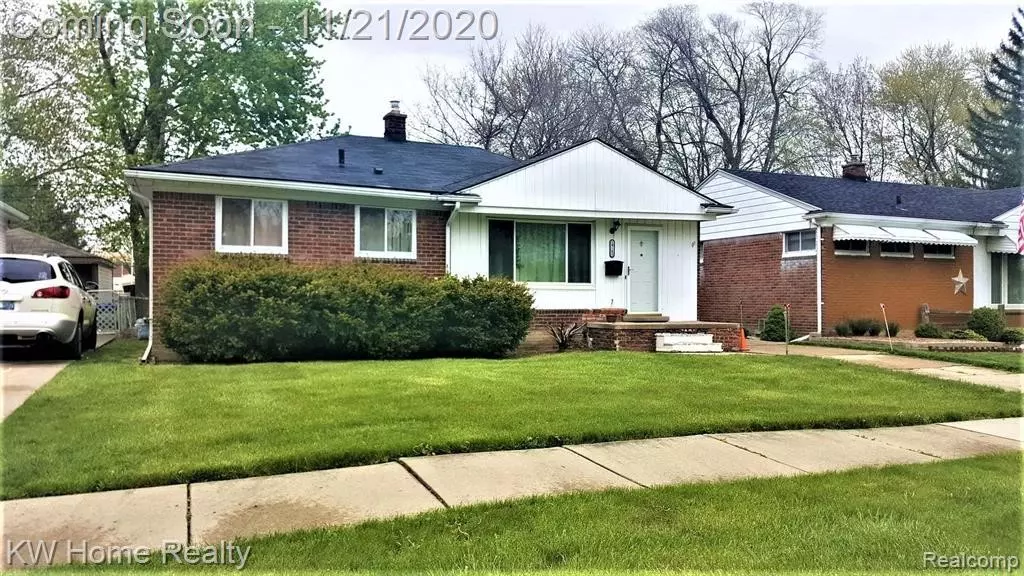 19185 WOODMONT Street, Harper Woods, MI 48225 1319