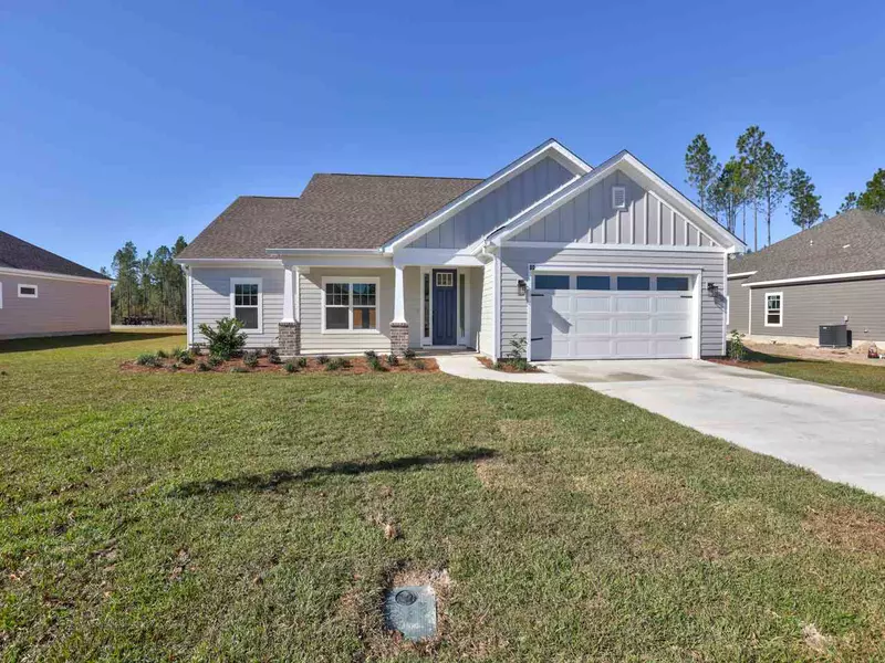 34 London Circle, Crawfordville, FL 32327