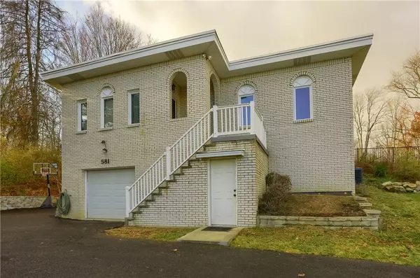 Elizabeth, PA 15037,581 Lucas Ln