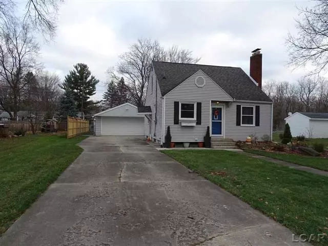 203 BIDWELL ST, Tecumseh, MI 49286