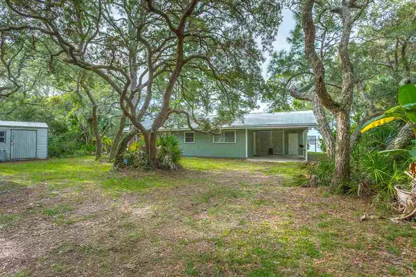 209 Mashes Sands Road, Panacea, FL 32346