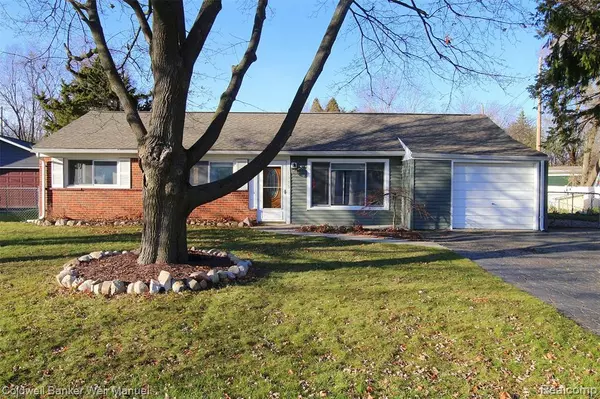 1936 Swaranne Drive, West Bloomfield, MI 48324 1054