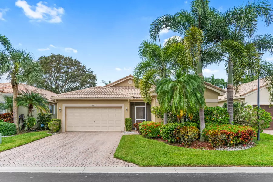 10527 W Utopia CIR, Boynton Beach, FL 33437