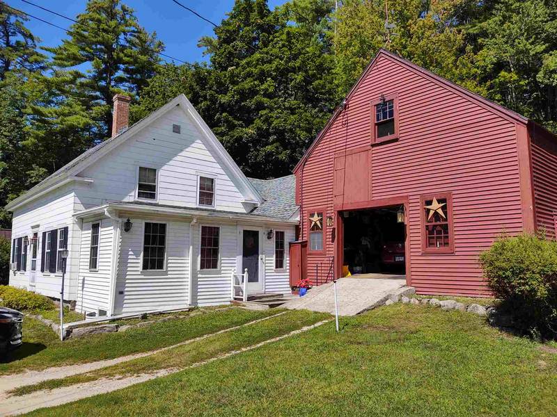 399 Governor Wentworth HWY, Tuftonboro, NH 03850