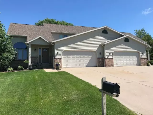 Deforest, WI 53532,524-528 Dahl Dr