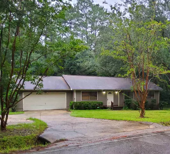 6562 Hugh Road, Tallahassee, FL 32309