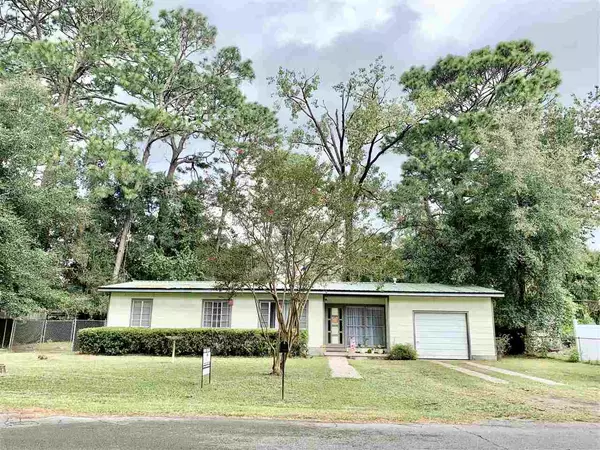 306 W Cedar Street, Perry, FL 32347