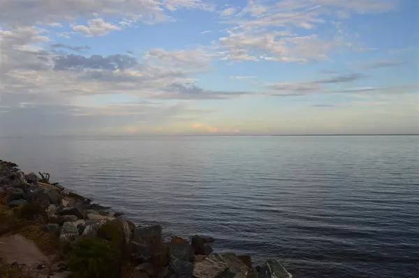 302 gramercy plantation Boulevard, East Point, FL 32328