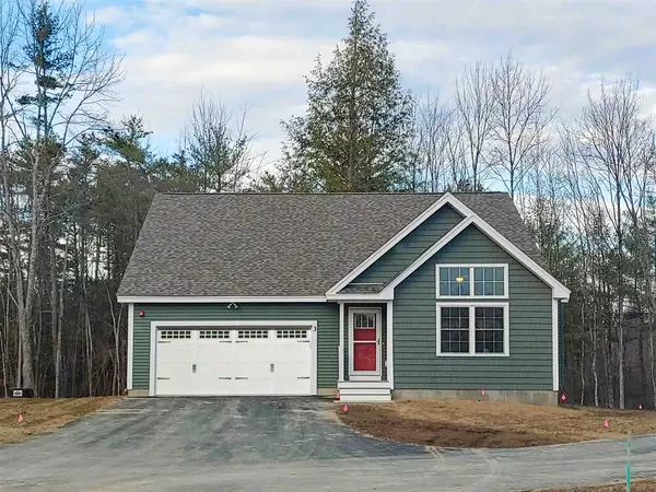 3 Tuck DR, Brentwood, NH 03833