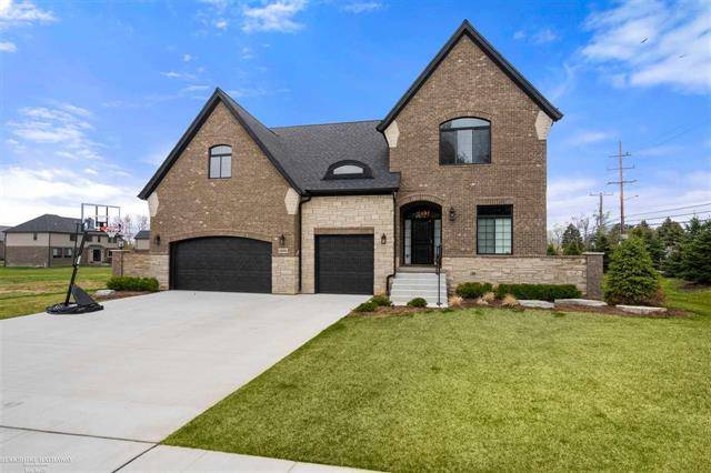 Shelby Twp, MI 48315,48965 PINEBROOK DR