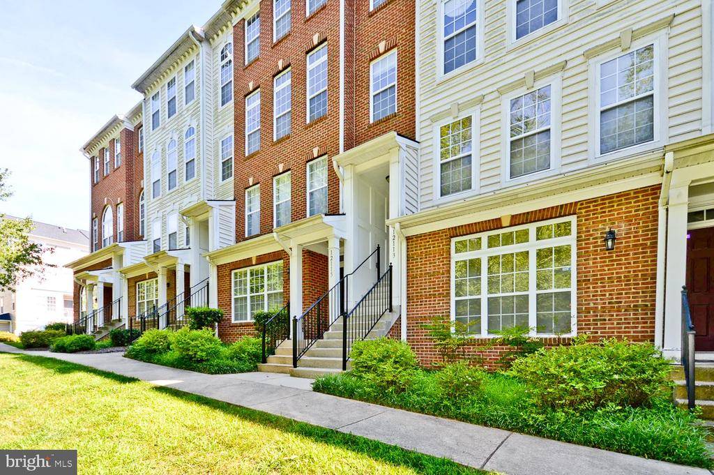 Upper Marlboro, MD 20774,12103 OPEN VIEW LN #102