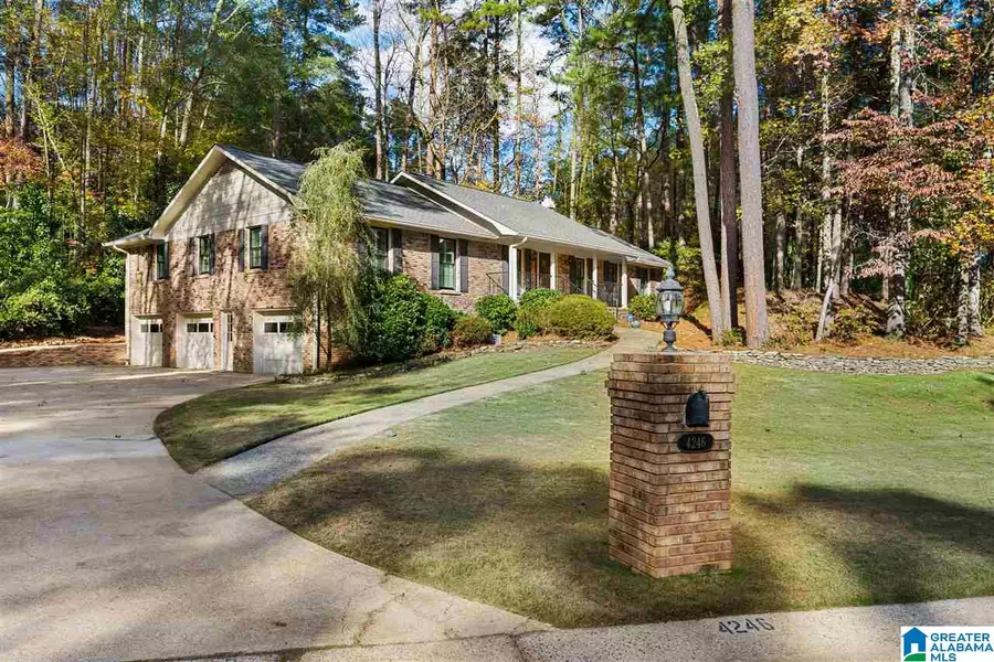 4246 HARPERS FERRY RD, Mountain Brook, AL 35213