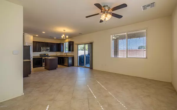 Tucson, AZ 85756,8011 S Dolphin Way