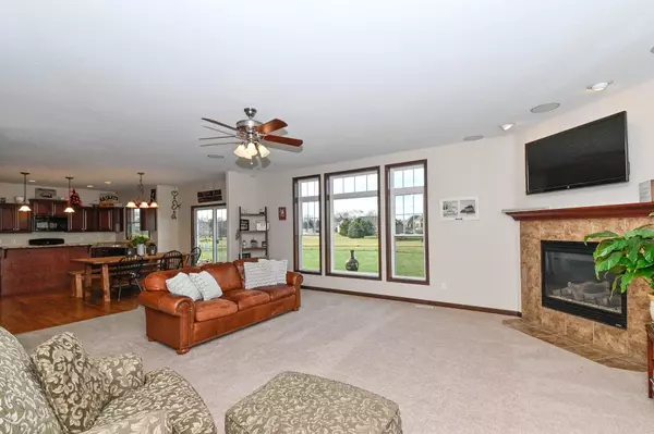 Oconomowoc, WI 53066,936 Prairieview Cir