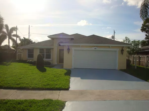 385 SW 32nd AVE, Deerfield Beach, FL 33442