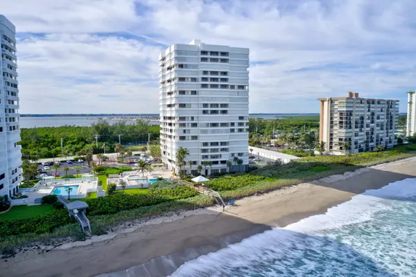 Jensen Beach, FL 34957,9950 S Ocean S DR 303