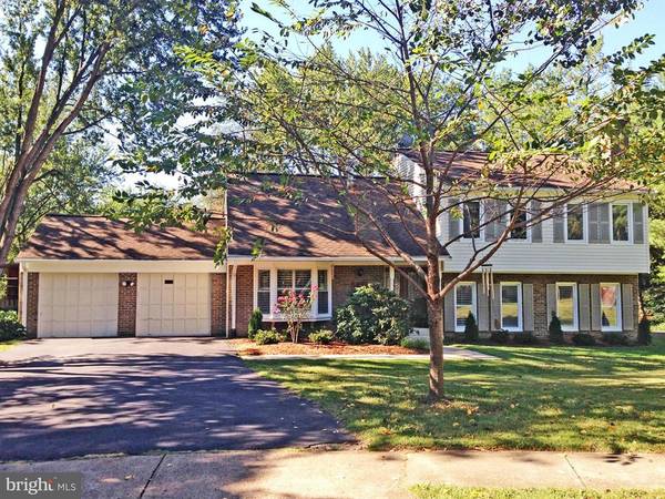 Annandale, VA 22003,8433 PULLEY CT