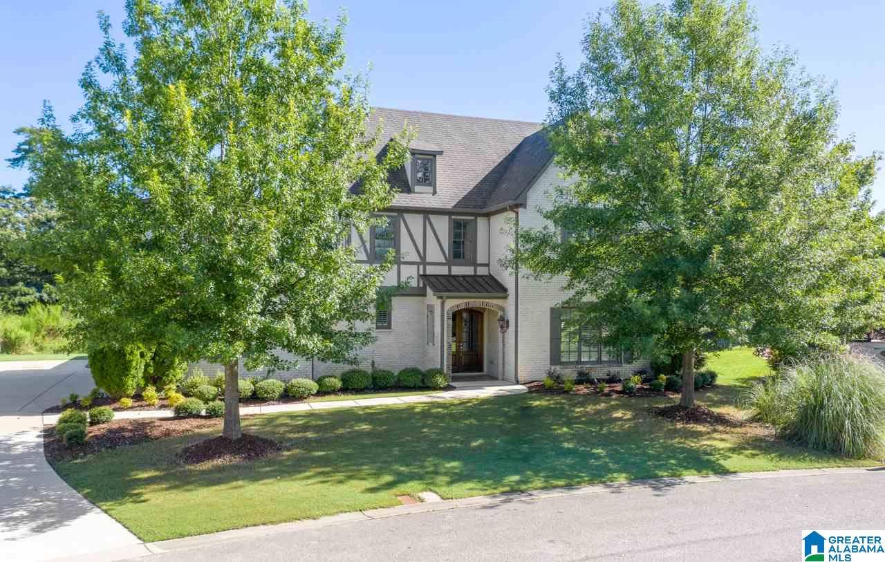 817 BOULDER LAKE CT, Vestavia Hills, AL 35242