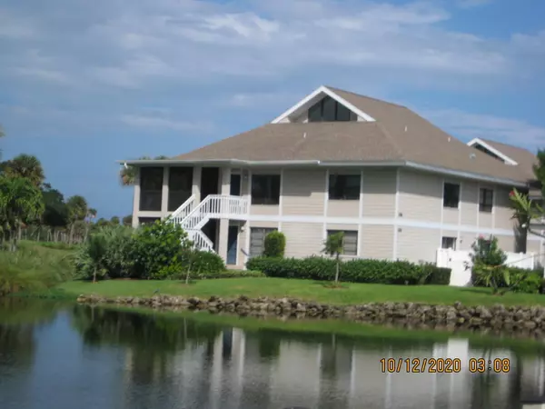 Stuart, FL 34996,336 NE Golfview CIR Unit 9-336