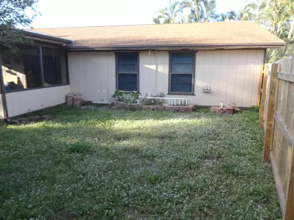 Stuart, FL 34997,5118 SE Alicia ST