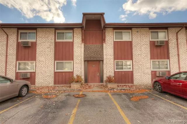 7615 WOODVIEW ST APT 3, Westland, MI 48185