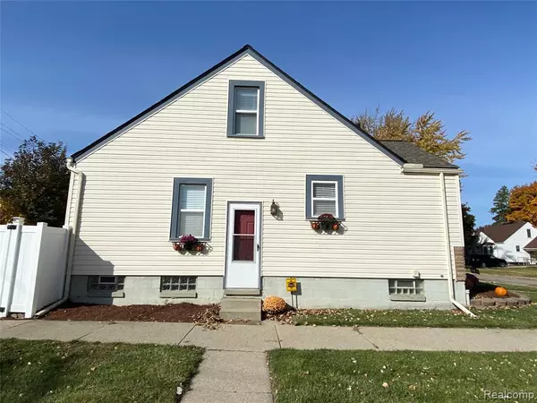 Allen Park, MI 48101,15805 Beatrice Street